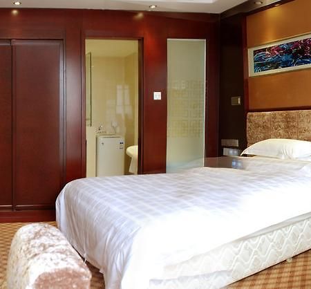 Yantai Asia Hotel Extérieur photo