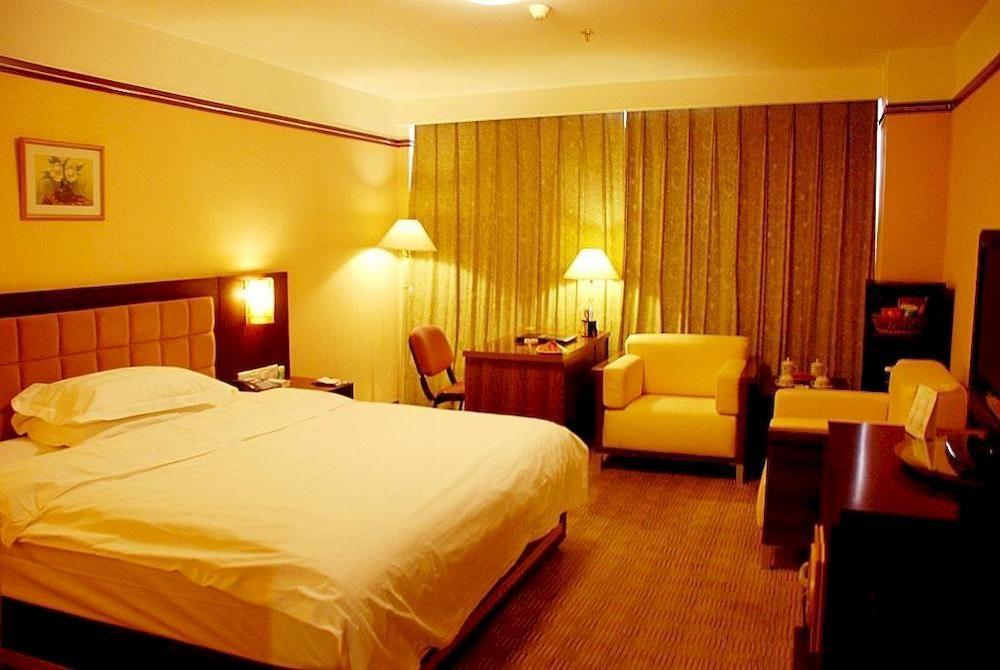 Yantai Asia Hotel Extérieur photo