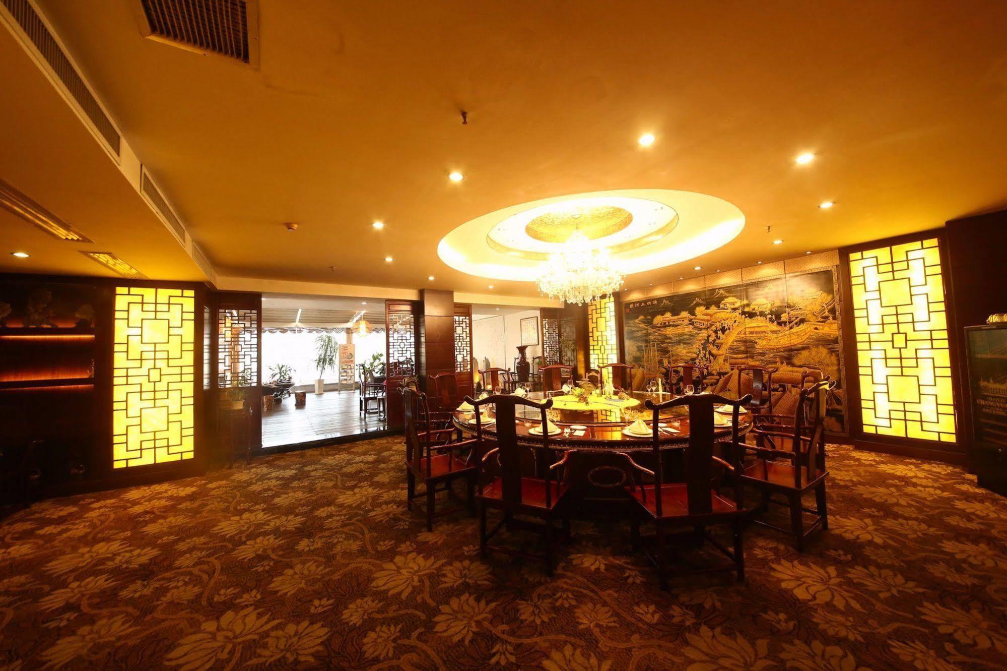 Yantai Asia Hotel Extérieur photo