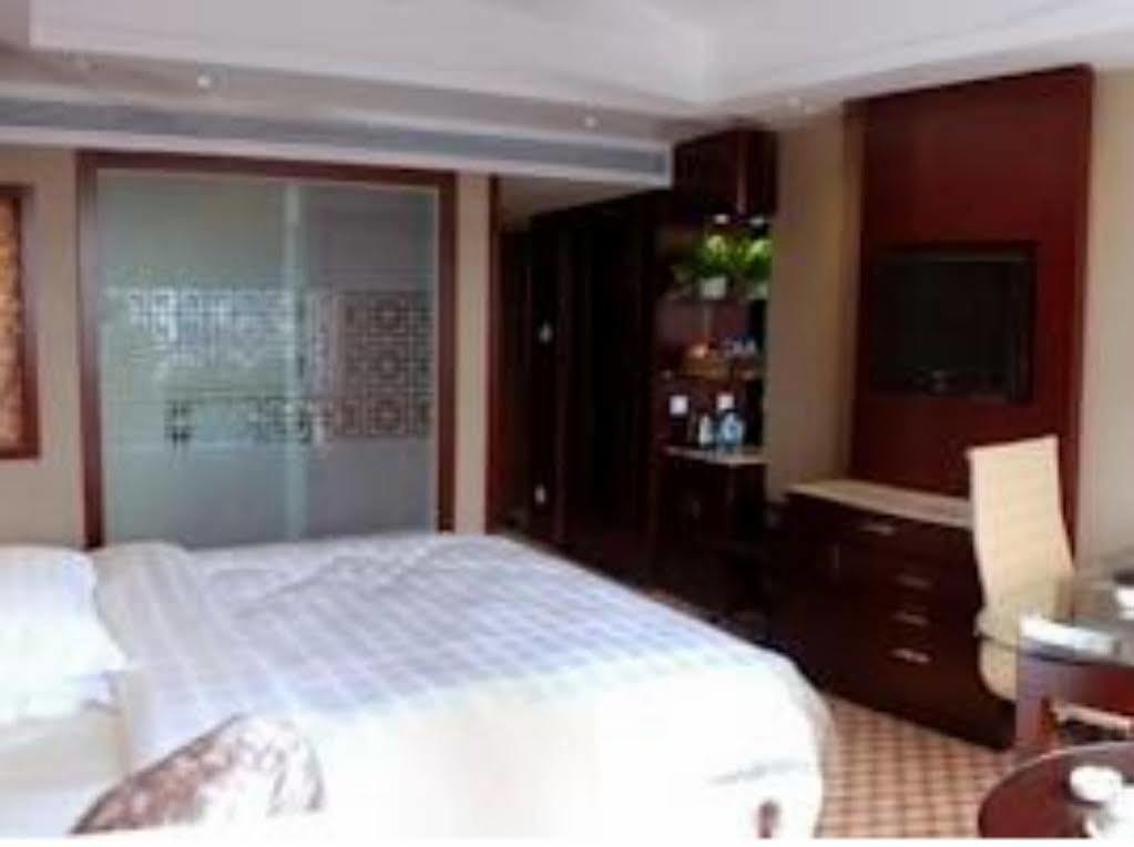 Yantai Asia Hotel Extérieur photo