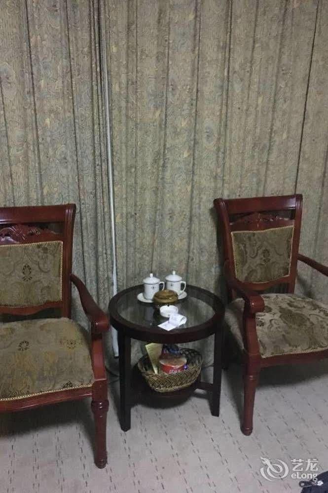 Yantai Asia Hotel Extérieur photo